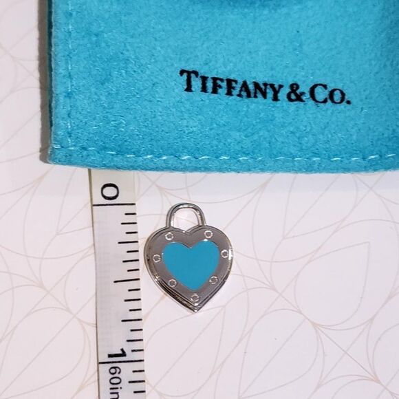 Tiffany & Co. Silver Heart Pendant with Blue Pouch - Picture 5 of 5